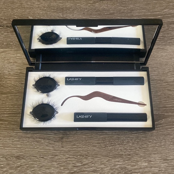 LASHIFY Control Kit - Picture 2 of 5